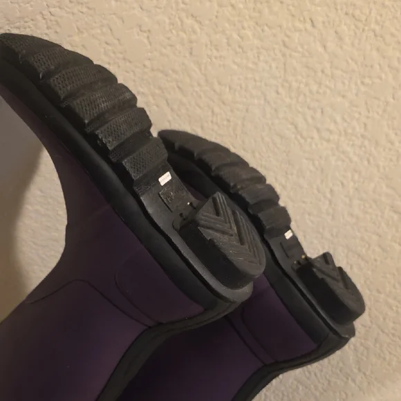 Hunter Rain Boots - Picture 8 of 13
